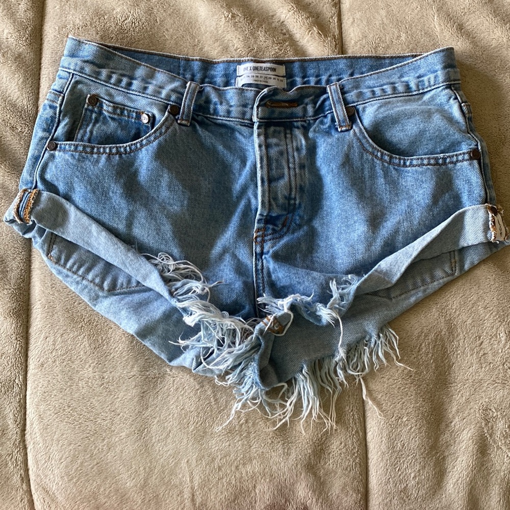 One teaspoon Jean shorts